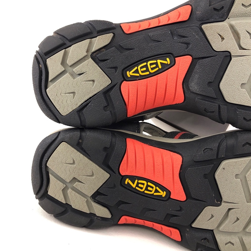 Keen Newport H2 Waterproof Hiking Sandals 10 - Picture 10 of 11